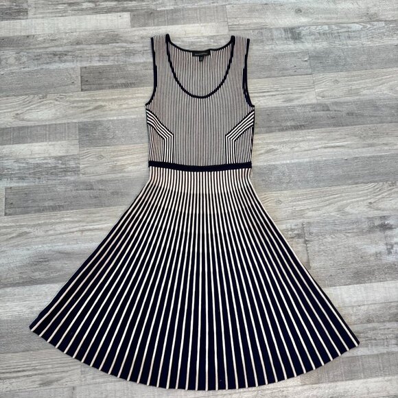Banana Republic Dresses & Skirts - Banana Republic Navy and White Striped Knit Midi Dress